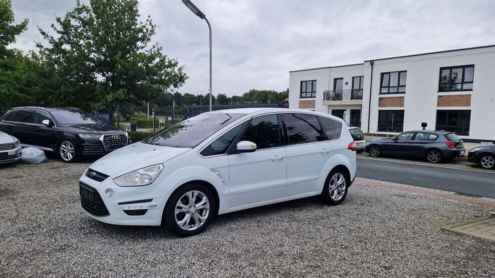 S-Max