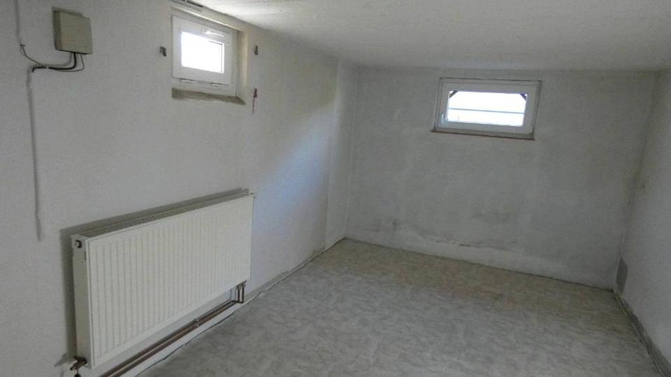 Doppelhaushälfte Staßfurt - 3 Zimmer, 90 m&sup2;, 120.000&euro; | Angebot:26131116