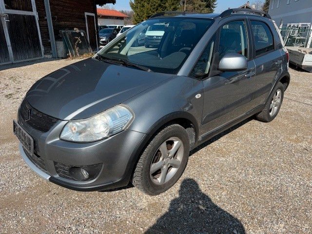 Suzuki SX4 102.000 km 1.999 &euro; Prien-Bachham 83209