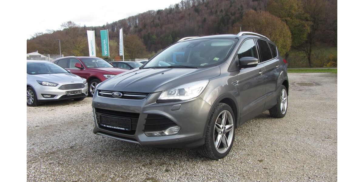 Ford Kuga 186.000 km 8.200 € Schelklingen 89601