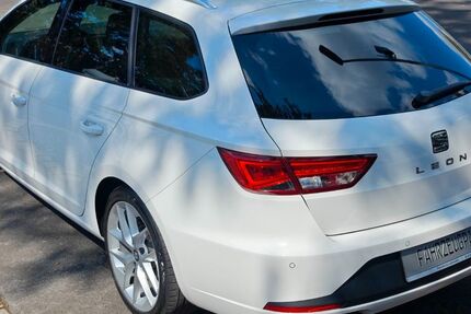 Seat Leon 169.836 km 9.999 &euro; Siegen 57080