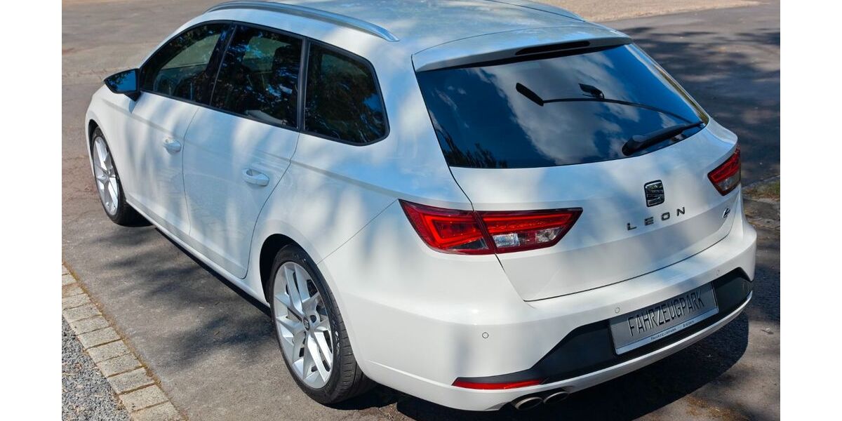 Seat Leon 169.836 km 9.999 &euro; Siegen 57080