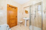 Charmantes Zweifamilienhaus mit drei Garagen und großem Garten - Zweifamilienhaus Kötzting | Angebot:24605834