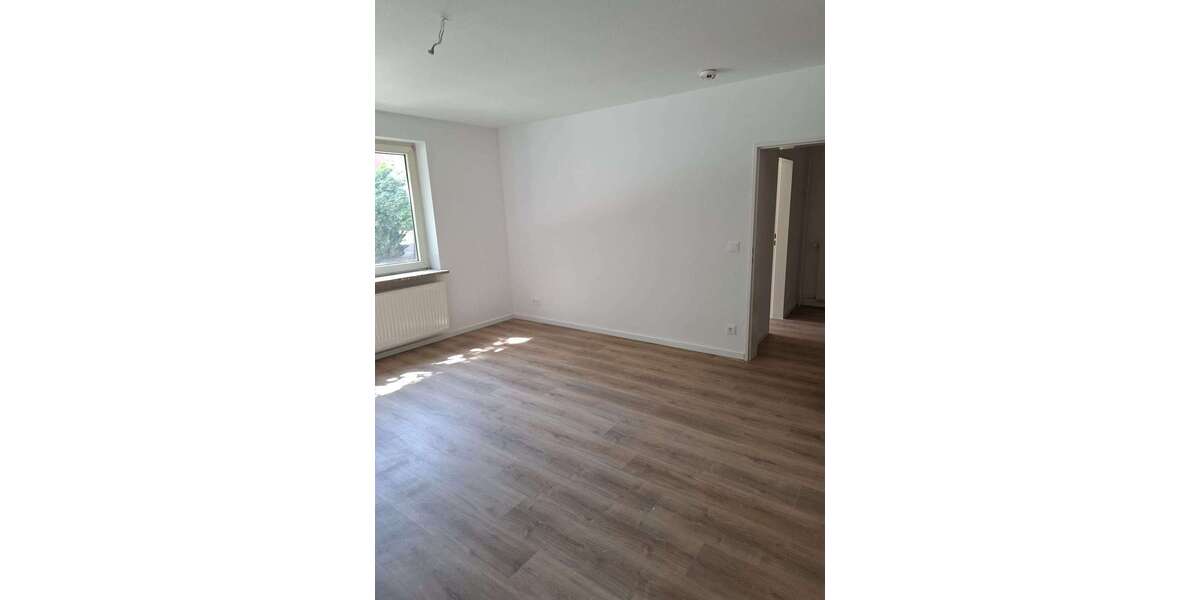 Etagenwohnung Neumünster Innenstadt - 2.5 Zimmer, 69 m&sup2;, 650&euro; | Angebot:26778943