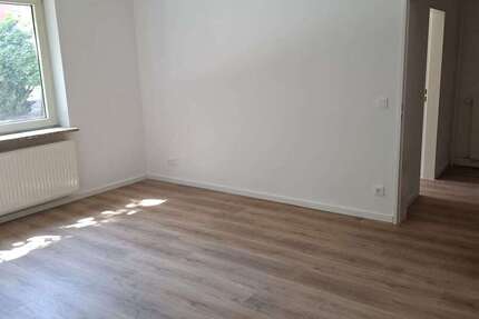 Wohnung Neumünster Innenstadt - 2.5 Zimmer, 69 m&sup2;, 650&euro; | Angebot:26778943
