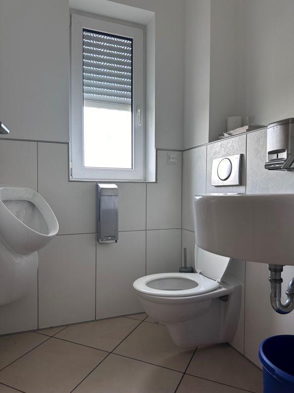 VB3481b Moderne Büroeinheit über zwei Etagen in ruhiger Lage Neutraubling zimmer