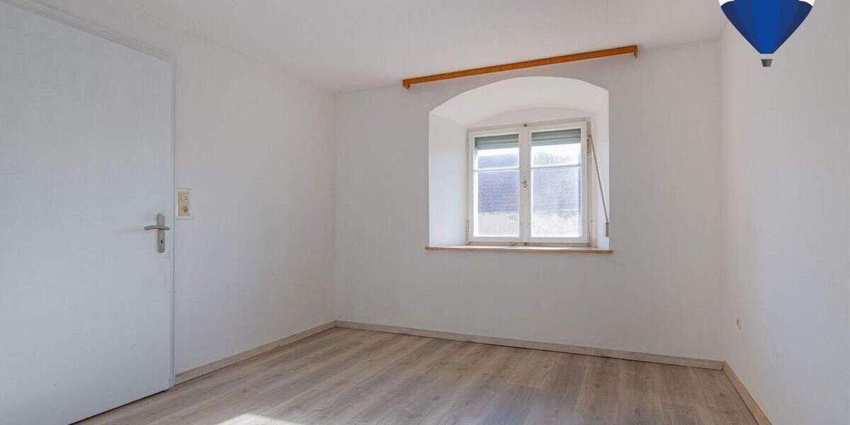 Reihenmittelhaus Klettgau Grießen - 6 Zimmer, 137 m&sup2;, 225.000&euro; | Angebot:25741792