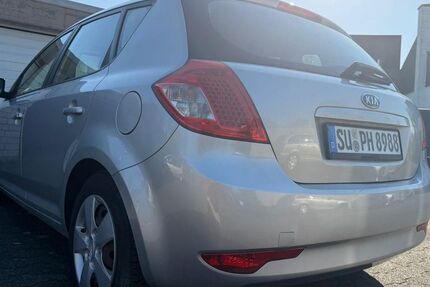 Kia ceed / Ceed 148.000 km 4.200 &euro; Bonn 53123