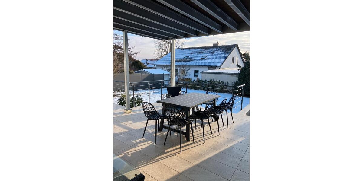 Erdgeschoßwohnung Gaimersheim - 5 Zimmer, 140 m&sup2;, 1.800&euro; | Angebot:25342319