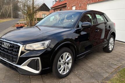 Audi Q2 11.888 km 25.490 &euro; Gütersloh 33330