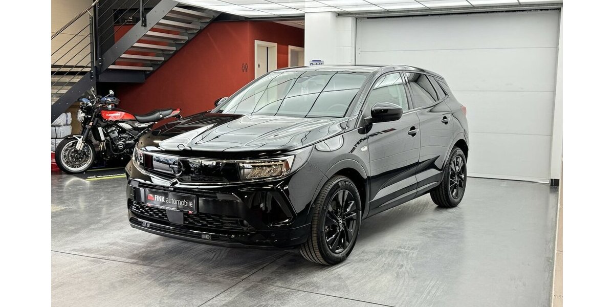 Opel Grandland GS Line 1.2 Turbo 130 LED Carplay Navi 8.700 km 19.840 &euro; Lich 35423