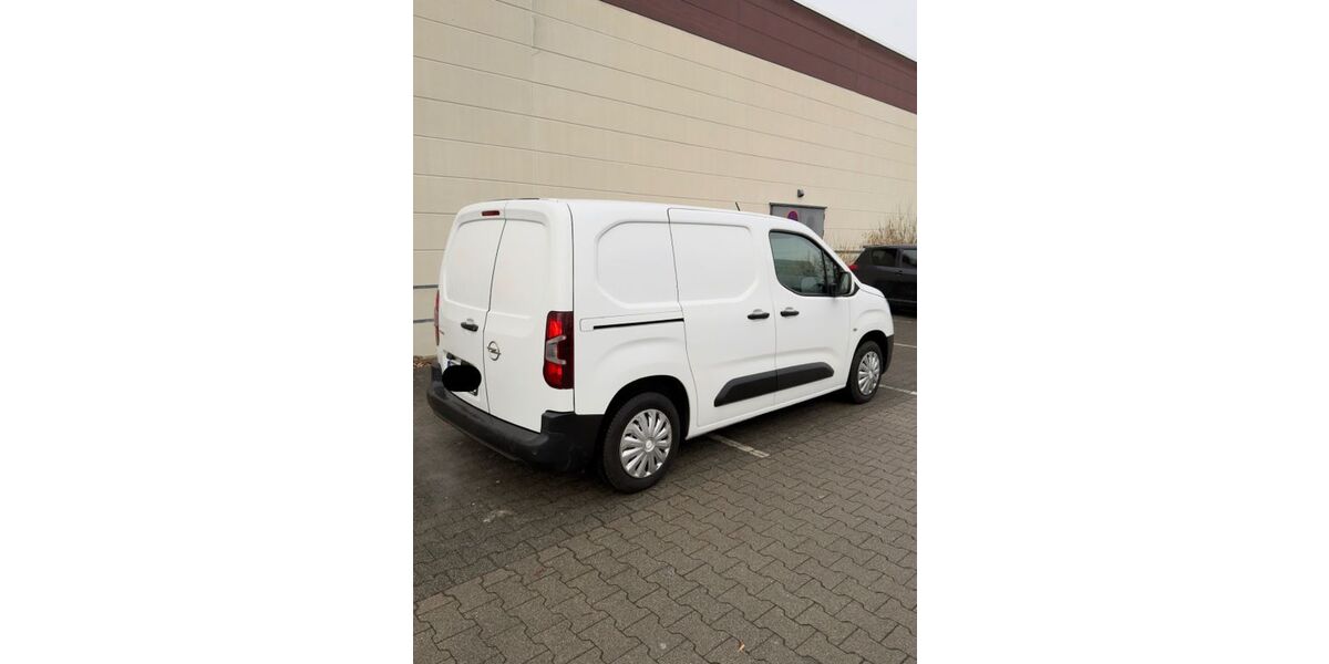 Opel Combo 138.000 km 11.990 &euro; Darmstadt 64285