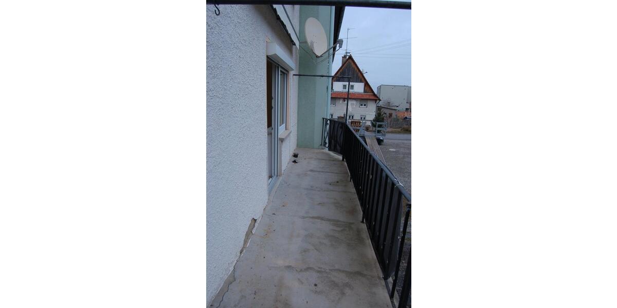 Doppelhaushälfte Mengen - 6 Zimmer, 165 m&sup2;, 220.000&euro; | Angebot:27119952