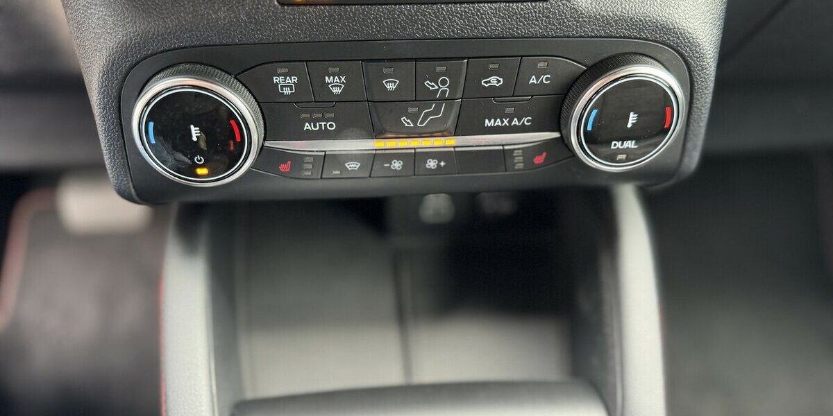 Ford Kuga 2.5 Plug-In Hybrid ST-Line X *LED/Navi/SHZG/W 16.141 km 23.990 &euro; Bamberg 96052