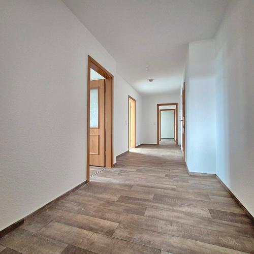 Dachgeschoßwohnung Frankenberg (Sachsen) - 4 Zimmer, 87 m&sup2;, 488&euro; | Angebot:26424147