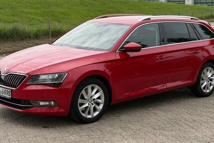 Skoda Superb 107.000 km 18.900 &euro; Leer 26789