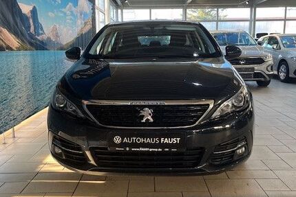 Peugeot 308 87.472 km 10.950 &euro; Wittenberg 06886