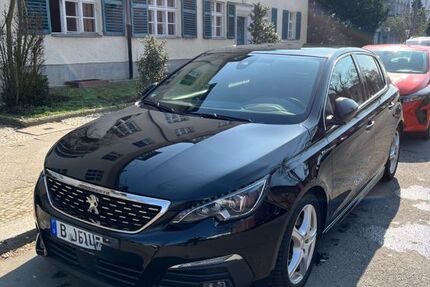Peugeot 308 118.000 km 13.500 € Berlin 12359