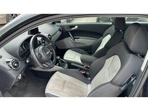 Audi A1 ambition 180.000 km 3.390 &euro; Troisdorf 53844