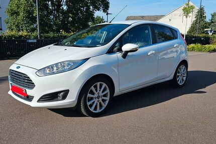 Ford Fiesta 116.095 km 6.999 &euro; Hermeskeil 54411