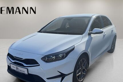 Kia ceed / Ceed 2.500 km 23.795 &euro; Cloppenburg 49661