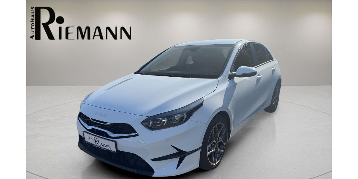 Kia ceed / Ceed 2.500 km 23.795 &euro; Cloppenburg 49661