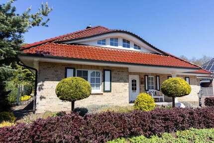 Haus Sustrum / Neusustrum Neusustrum - 6 Zimmer, 292 m&sup2;, 595.000&euro; | Angebot:26380079