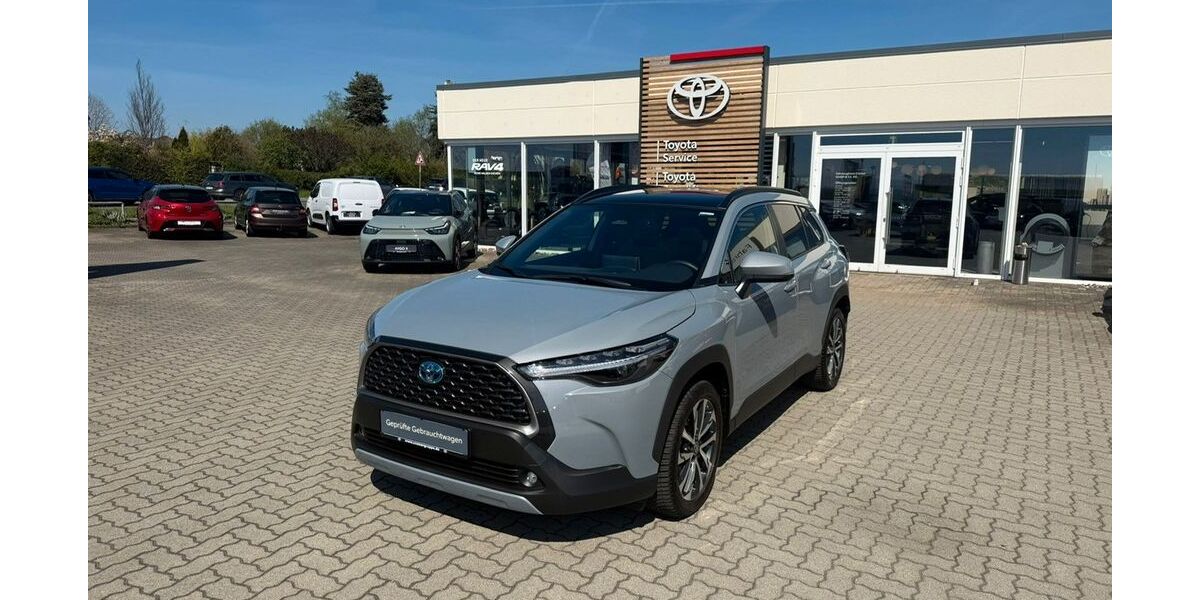 Toyota Corolla 15.400 km 30.950 &euro; Halberstadt 38820