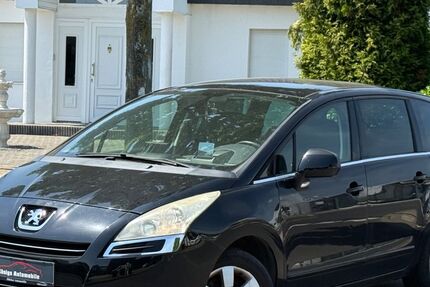 Peugeot 5008 126.000 km 7.490 &euro; Jülich 52428