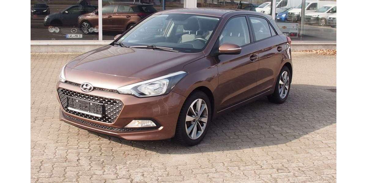 Hyundai i20 88.303 km 9.998 &euro; Pampow 19075