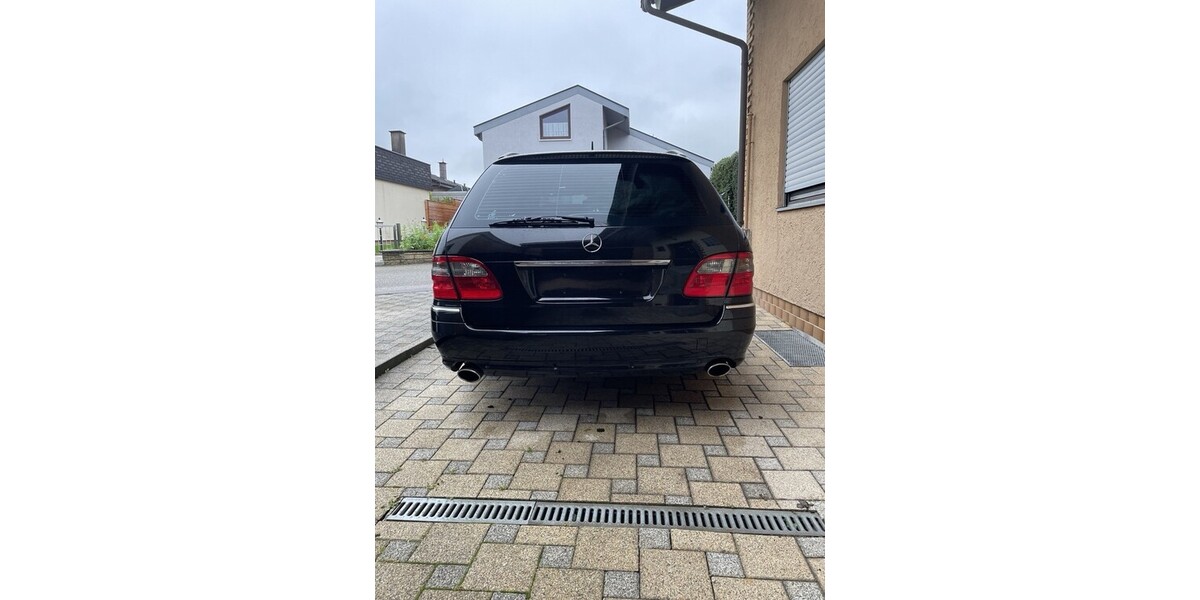 Mercedes-Benz E350 kombi 211.000 km 7.000 &euro; Mühlacker 75417