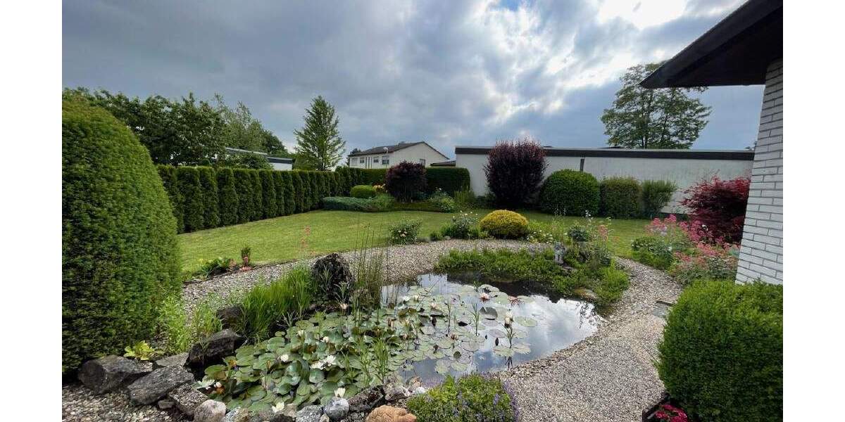 Einfamilienhaus Korbach - 3 Zimmer, 121 m&sup2;, 349.000&euro; | Angebot:24909622