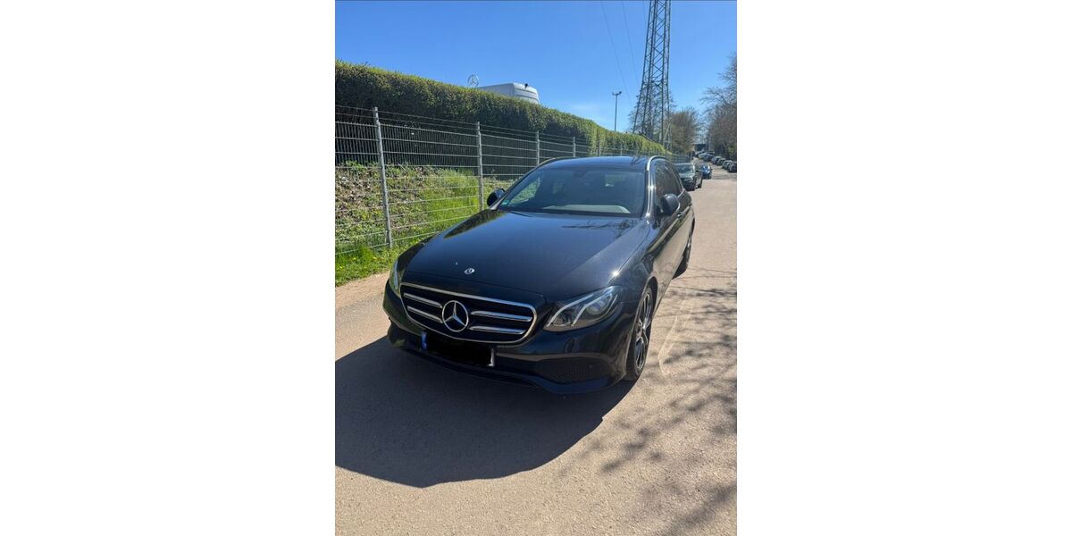 Mercedes-Benz E 200 157.331 km 23.900 &euro; Hinterweidenthal 66999