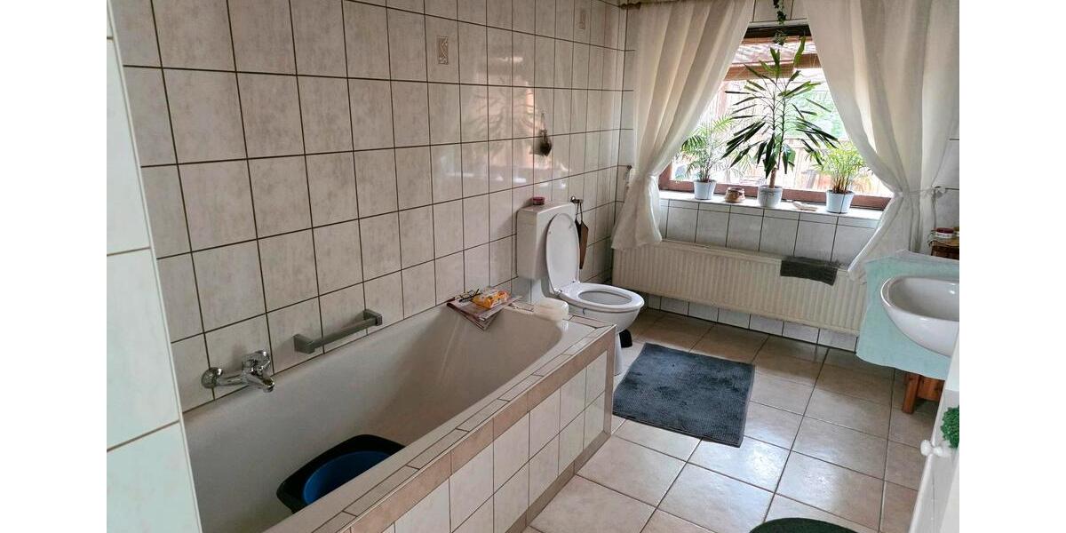 Einfamilienhaus Sterup - 6 Zimmer, 125 m&sup2;, 175.000&euro; | Angebot:26987025