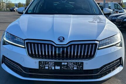 Skoda Superb 118.116 km 20.850 &euro; Berlin 12043