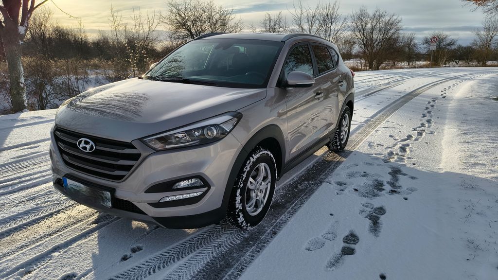 Hyundai TUCSON 103.600 km 13.750 &euro; Weißenfels 06667