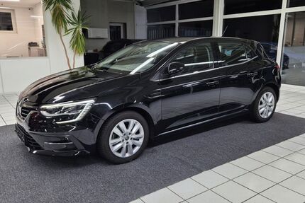 Renault Megane 83.771 km 13.490 &euro; Attendorn 57439