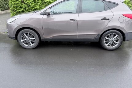 Hyundai ix35 108.000 km 8.800 &euro; Leverkusen 51373