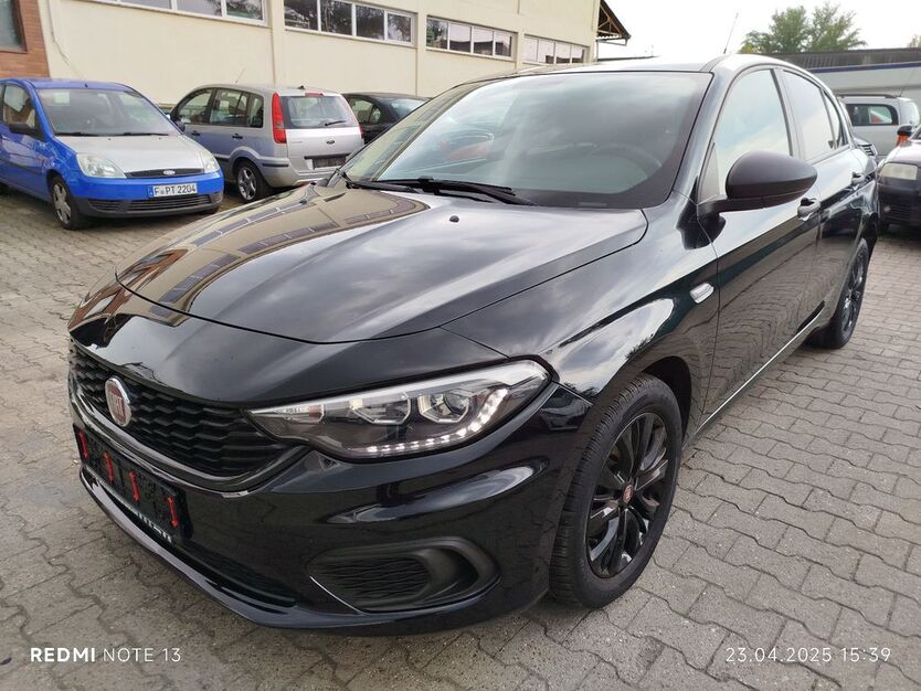 Fiat Tipo 59.000 km 8.950 € Frankfurt 60386