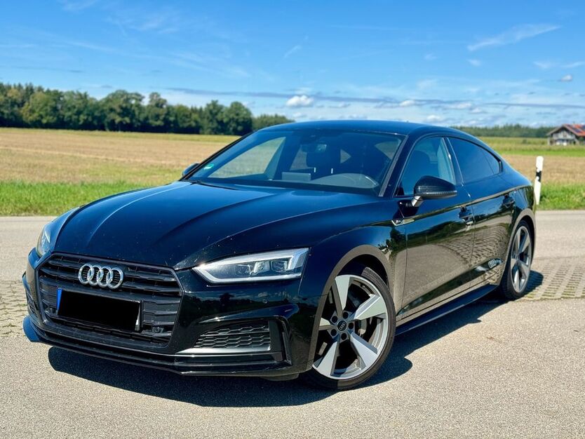 Audi A5 179.000 km 22.999 € München 81737
