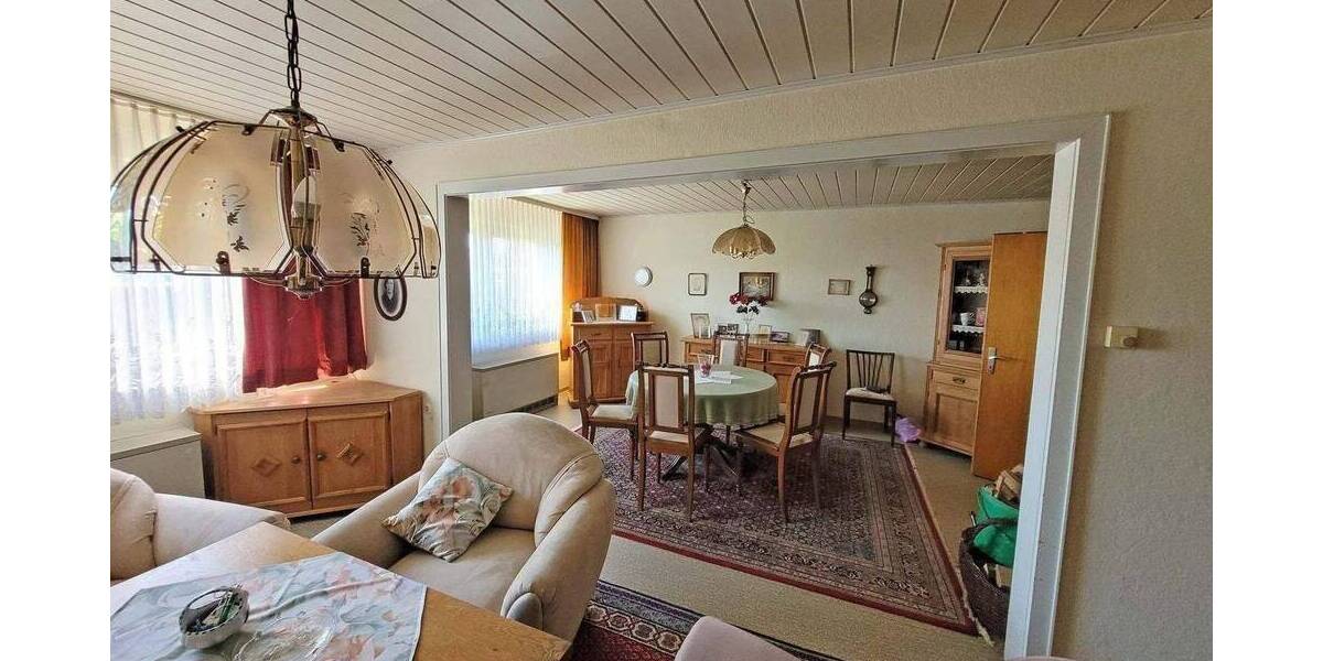 Einfamilienhaus Alsfeld Lingelbach - 7 Zimmer, 180 m&sup2;, 115.000&euro; | Angebot:26879839