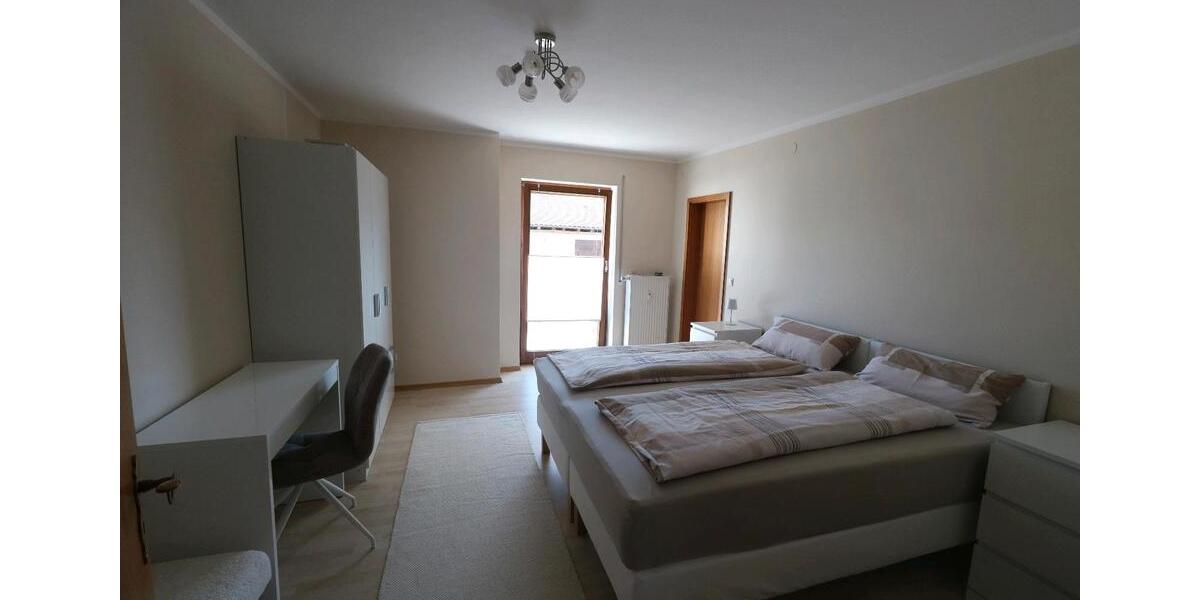 Erdgeschoßwohnung Affing - 4 Zimmer, 125 m&sup2;, 1.800&euro; | Angebot:23828938