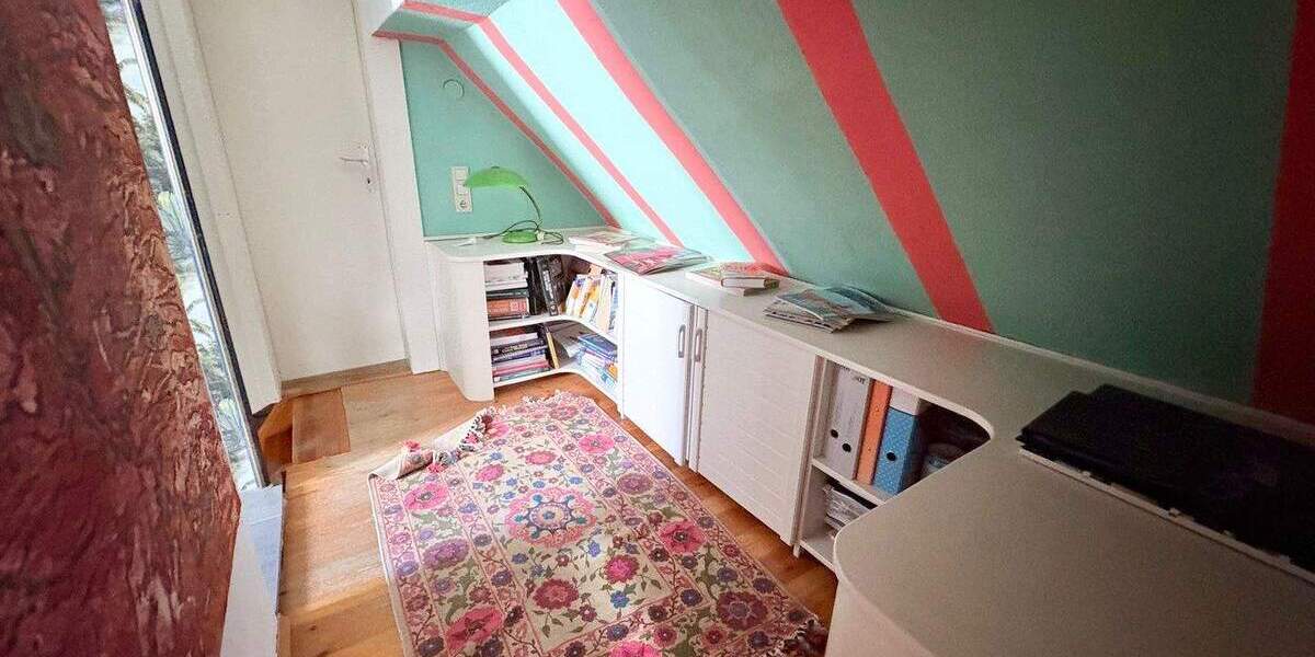 Schönes Fachwerkhaus mit kleinem Garten in ruhiger Lage 4 zimmer