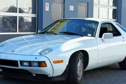 Porsche 928 121.000 km 29.988 &euro; Darmstadt 64293