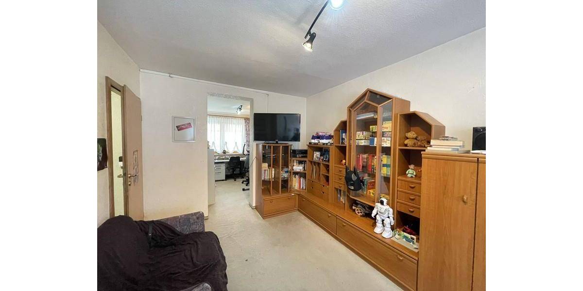 Ihr neues Zuhause? Reihenmittelhaus in Naturnähe auf einem Erbpacht-Grundstück in Fürth-Oberfürberg 5 zimmer