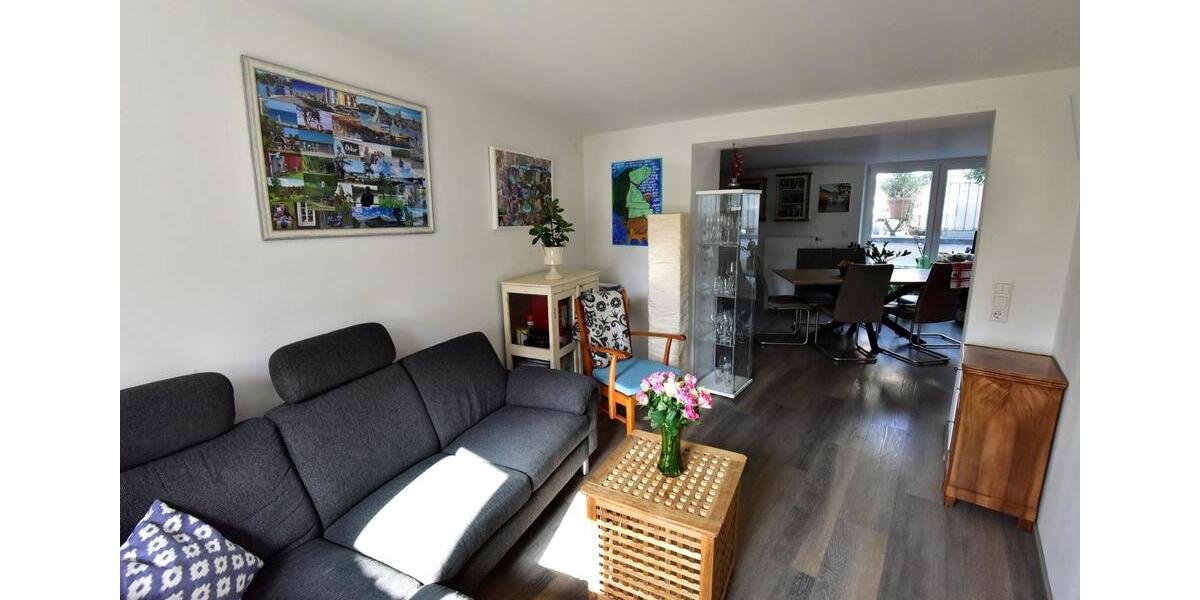 Hochparterre Überlingen - 2.5 Zimmer, 64 m&sup2;, 365.000&euro; | Angebot:26920789