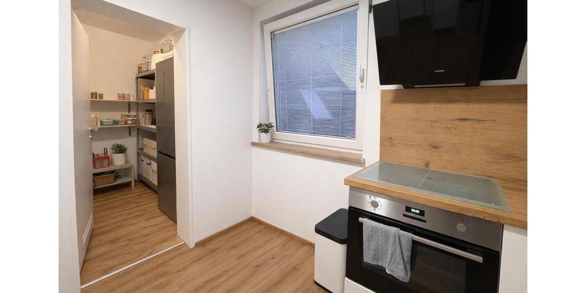 Etagenwohnung Hofgeismar - 3 Zimmer, 80 m&sup2;, 720&euro; | Angebot:25592142