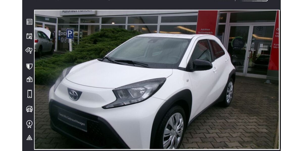 Toyota Aygo (X) 30.350 km 13.490 &euro; Dresden 01259