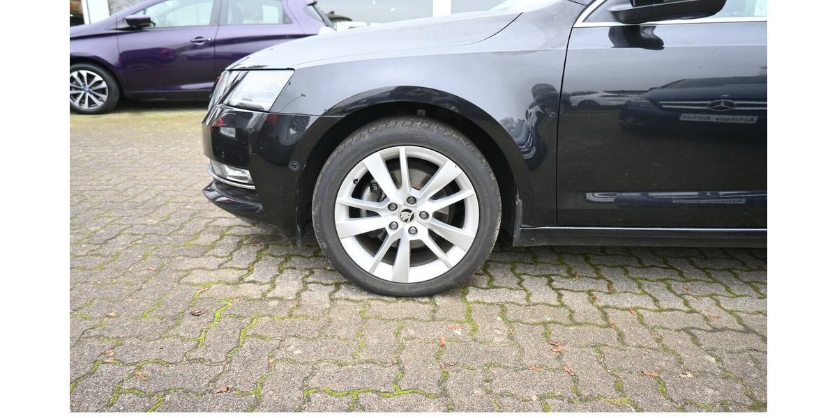 Skoda Octavia 1.5 TSI Combi *Style* Navi LED ACC 17Alu 169.000 km 12.500 &euro; Seevetal - Hittfeld 21218