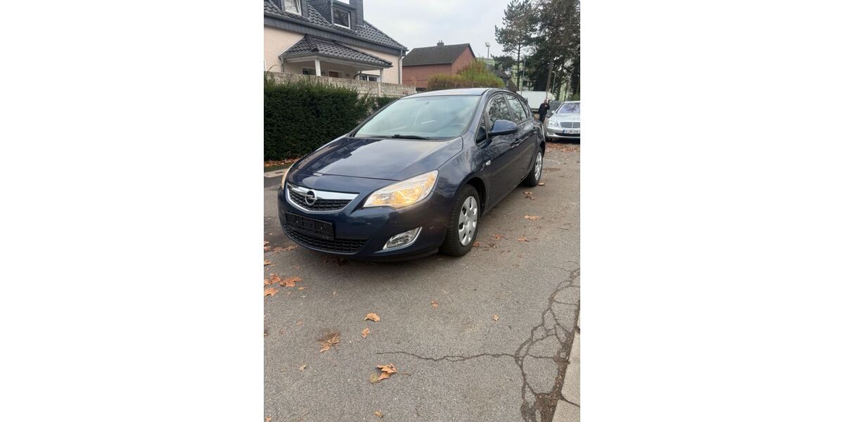 Opel Astra 143.820 km 4.500 &euro; Köln 51107